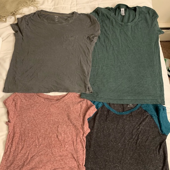 American Apparel & UO T-shirts! - Picture 1 of 1